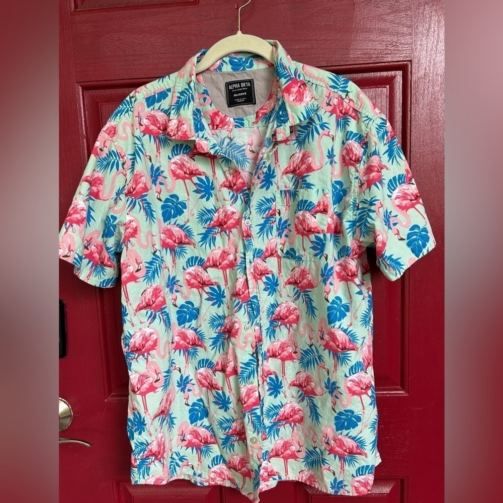 Men’s Alpha Beta XL short sleeve alpha Hawaiian luau flamingo print shirt